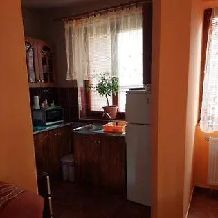 아파트 Szikla Vendeghaz *