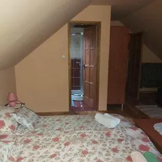 Szikla Vendeghaz 아파트 Istenmezeje